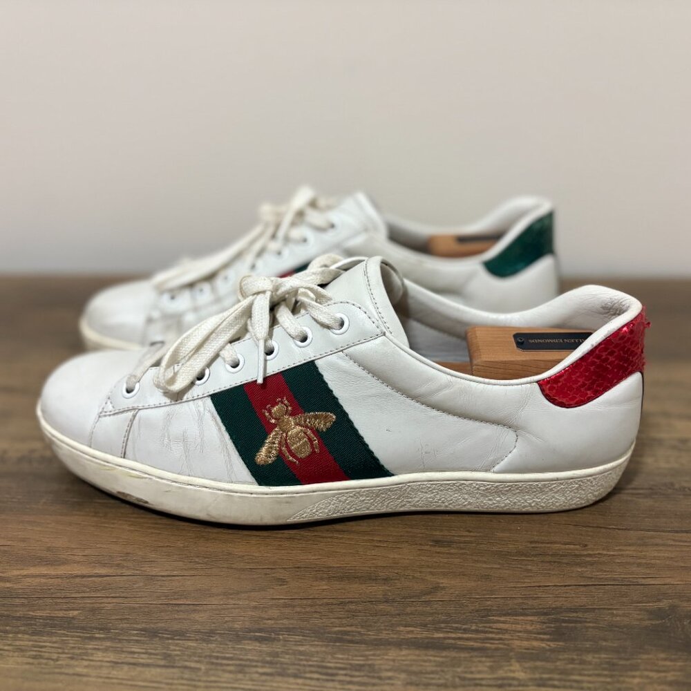 Gucci - Men's Ace sneaker with embroidery